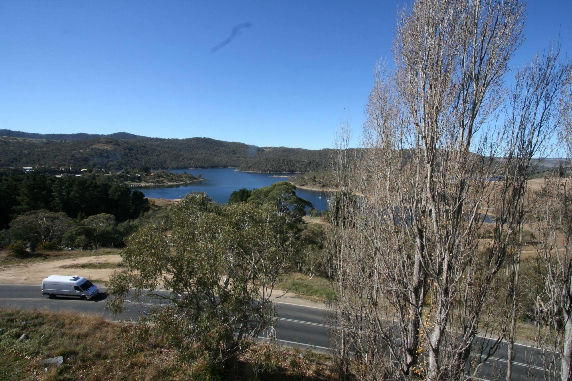 Chalet Jindabyne Exterior photo